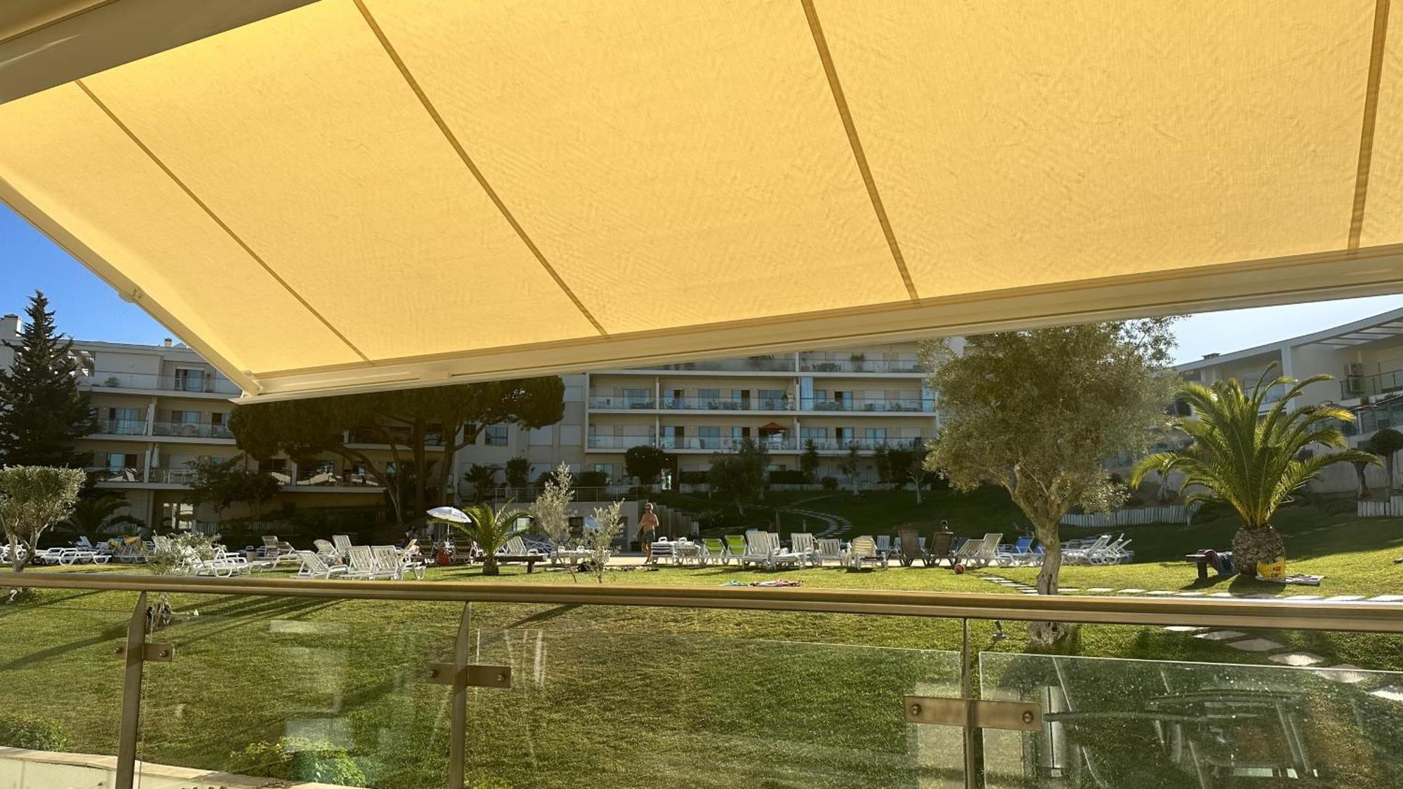 Charmant Appartement A 1Km De La Plage, Avec Piscine A Albufeira Bagian luar foto